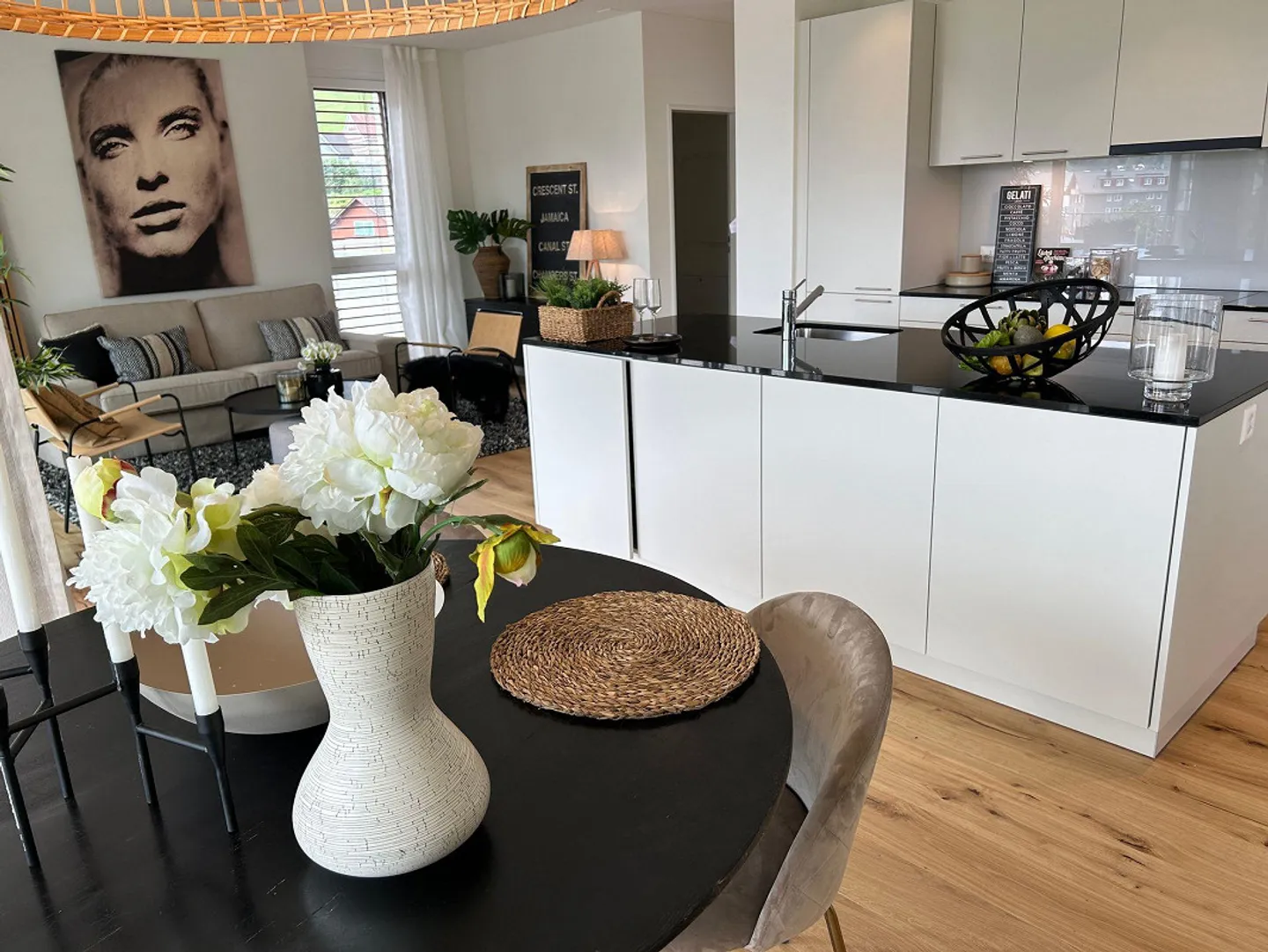 Première occupation - nouvel appartement de 4,5 pièces au centre de Wattwil à louer - Photo 3 sur 12