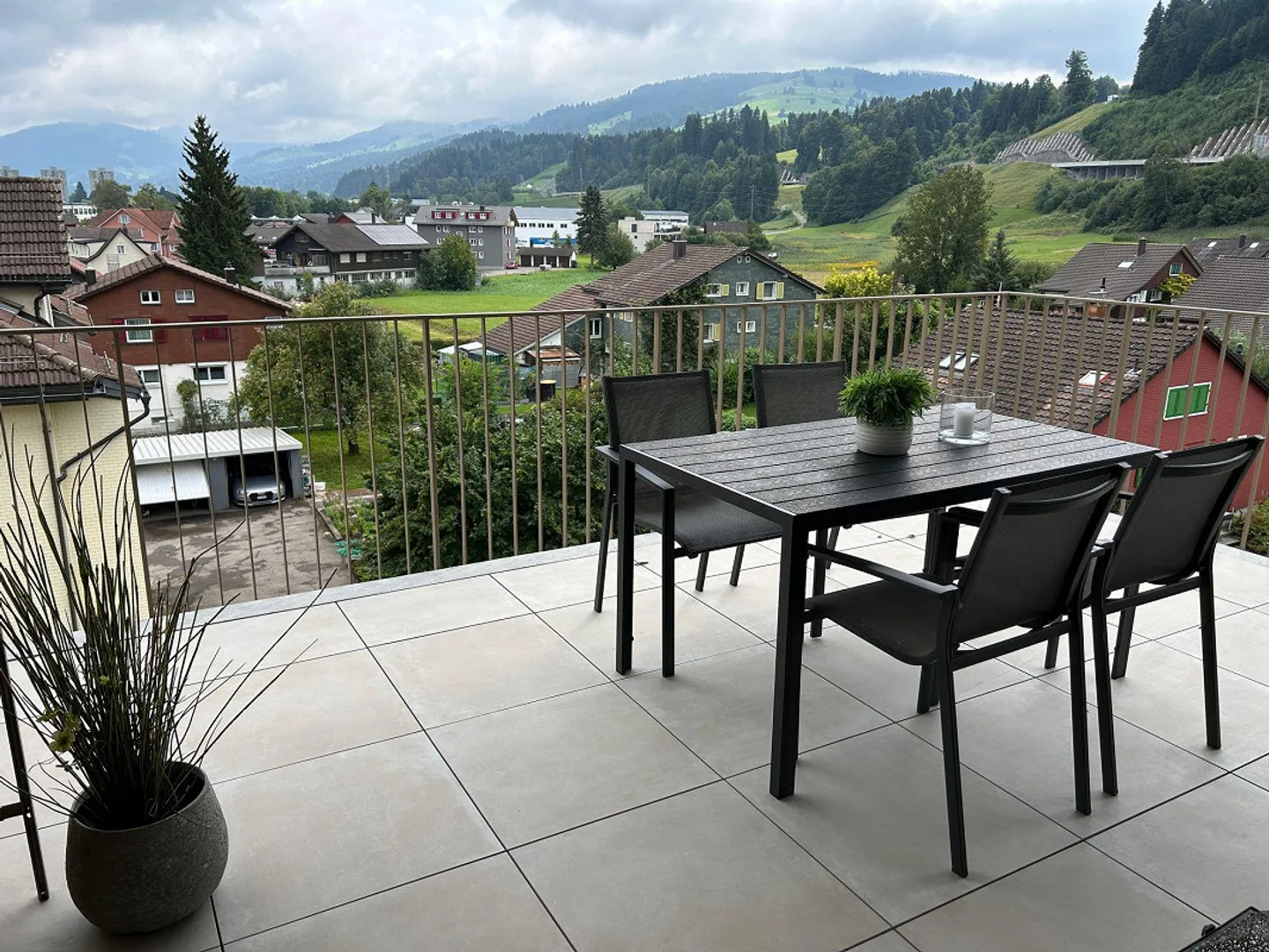 Première occupation - nouvel appartement de 4,5 pièces au centre de Wattwil à louer - Photo 4 sur 12