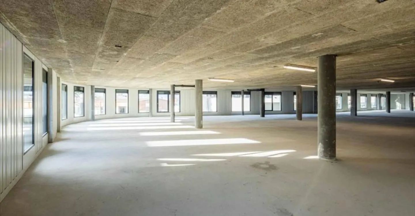 Showroom moderne à Meyrin - Photo 7 sur 11