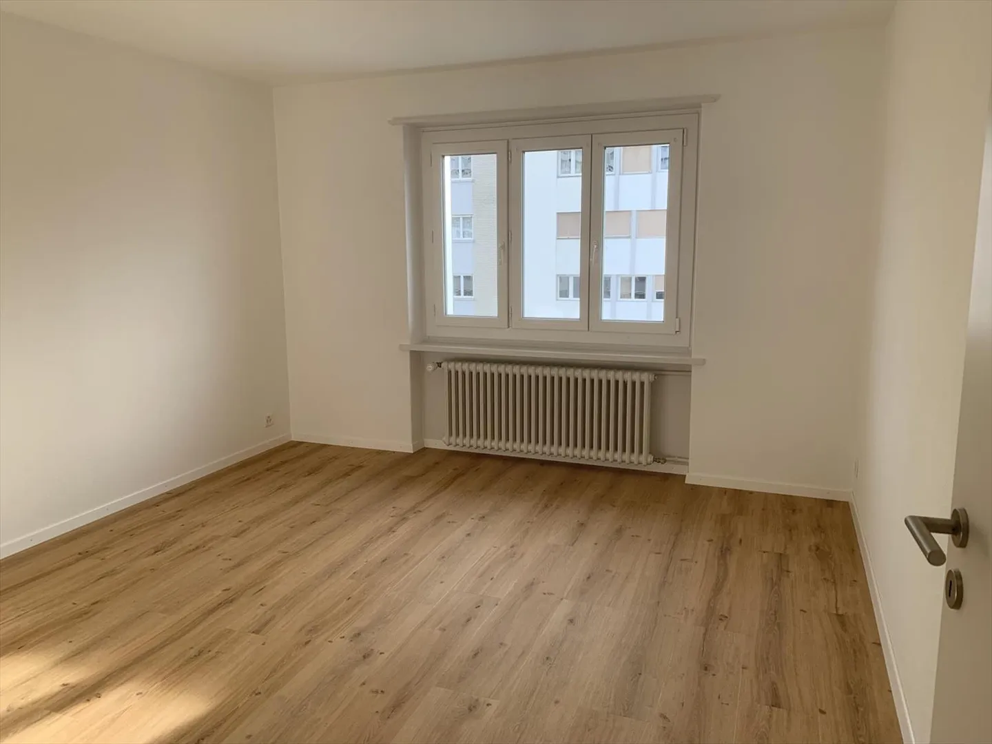 Wohnung mieten - Foto 2 von 8