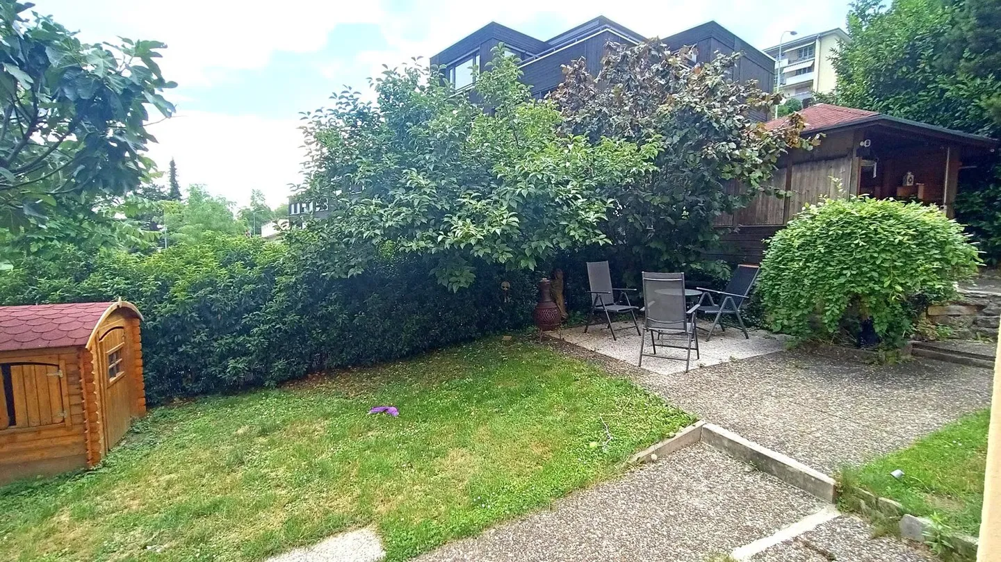Jolie villa avec potentiel d’agrandissement - Photo 16 sur 21