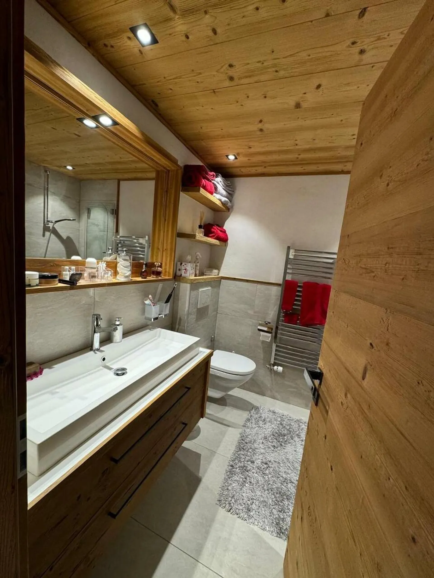 Magnificent 3-room apartment in the center of Crans-Montana - Photo 13 of 13