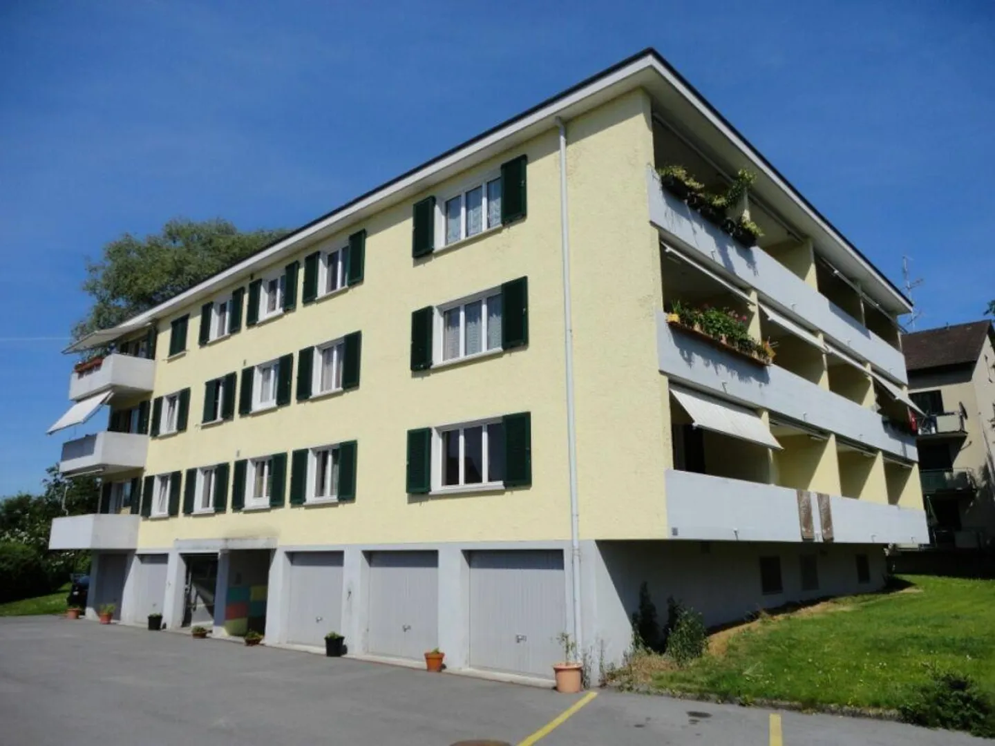 Appartement individuel parfait dans un quartier résidentiel calme - Photo 1 sur 10