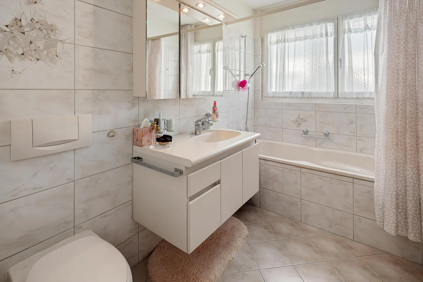 Condominio spazioso in una buona posizione a Dübendorf - Foto 6 di 6