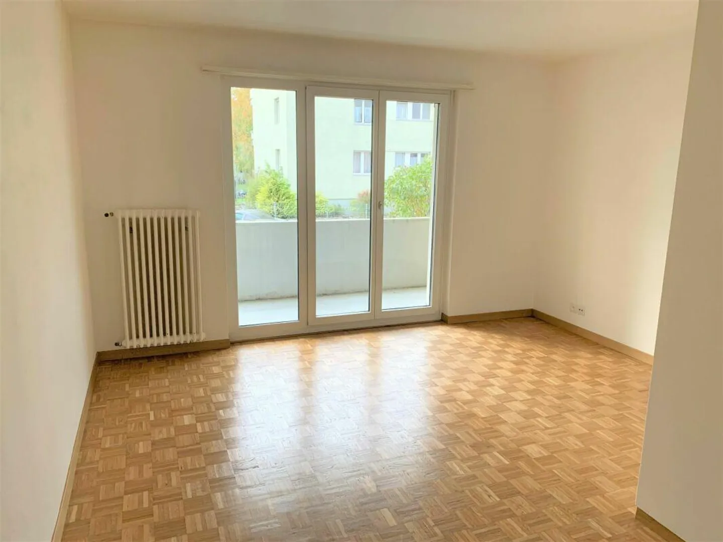 Appartement individuel parfait dans un quartier résidentiel calme - Photo 2 sur 10