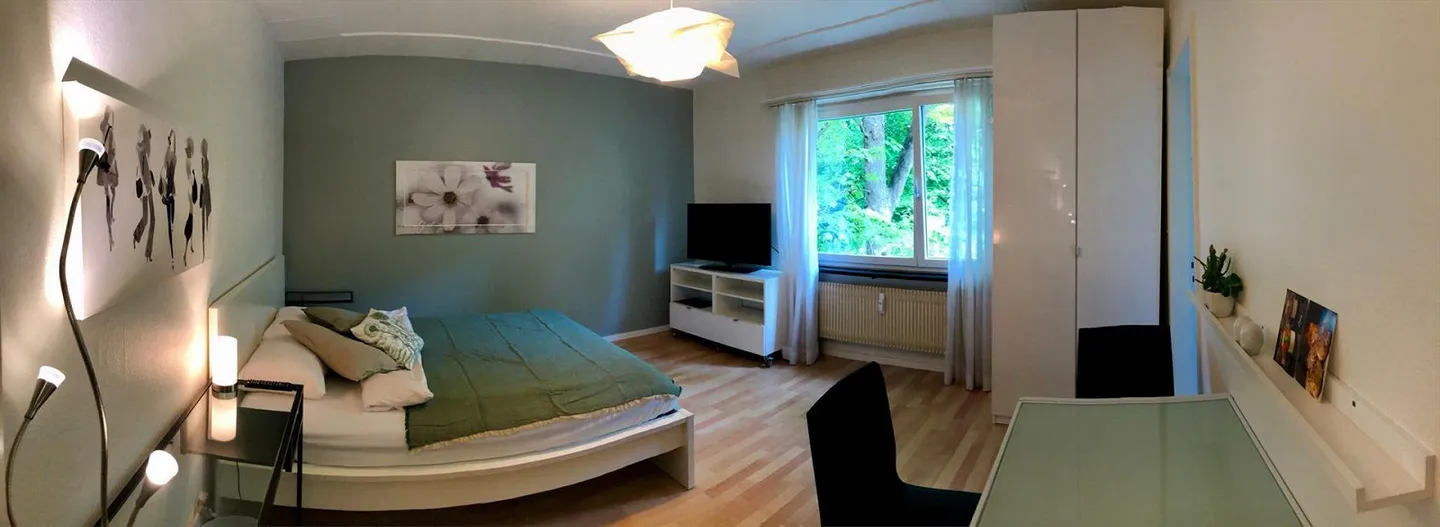 Modern furnished apartment building between Wettsteinplatz and Roche - Photo 1 of 10