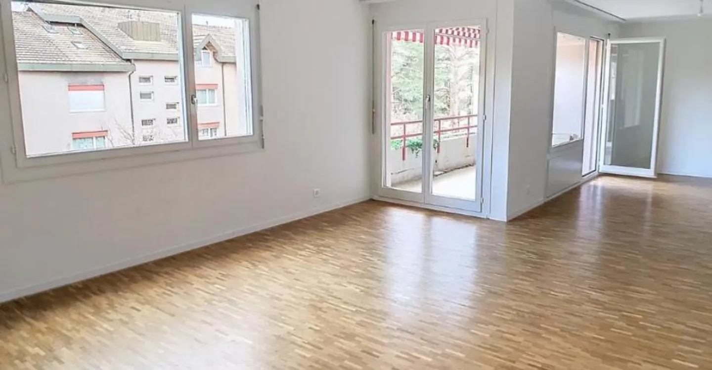 Charmante 4.5 Zimmer im 2. Stock - Foto 7 von 12