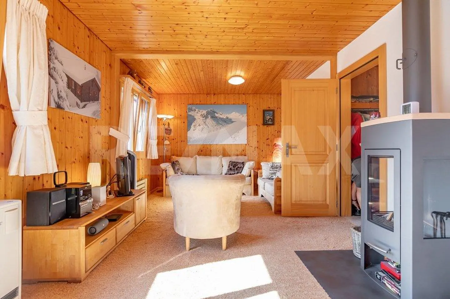 Dream Chalet in Lax: Peace & Comfort in the Alps - Photo 3 of 12