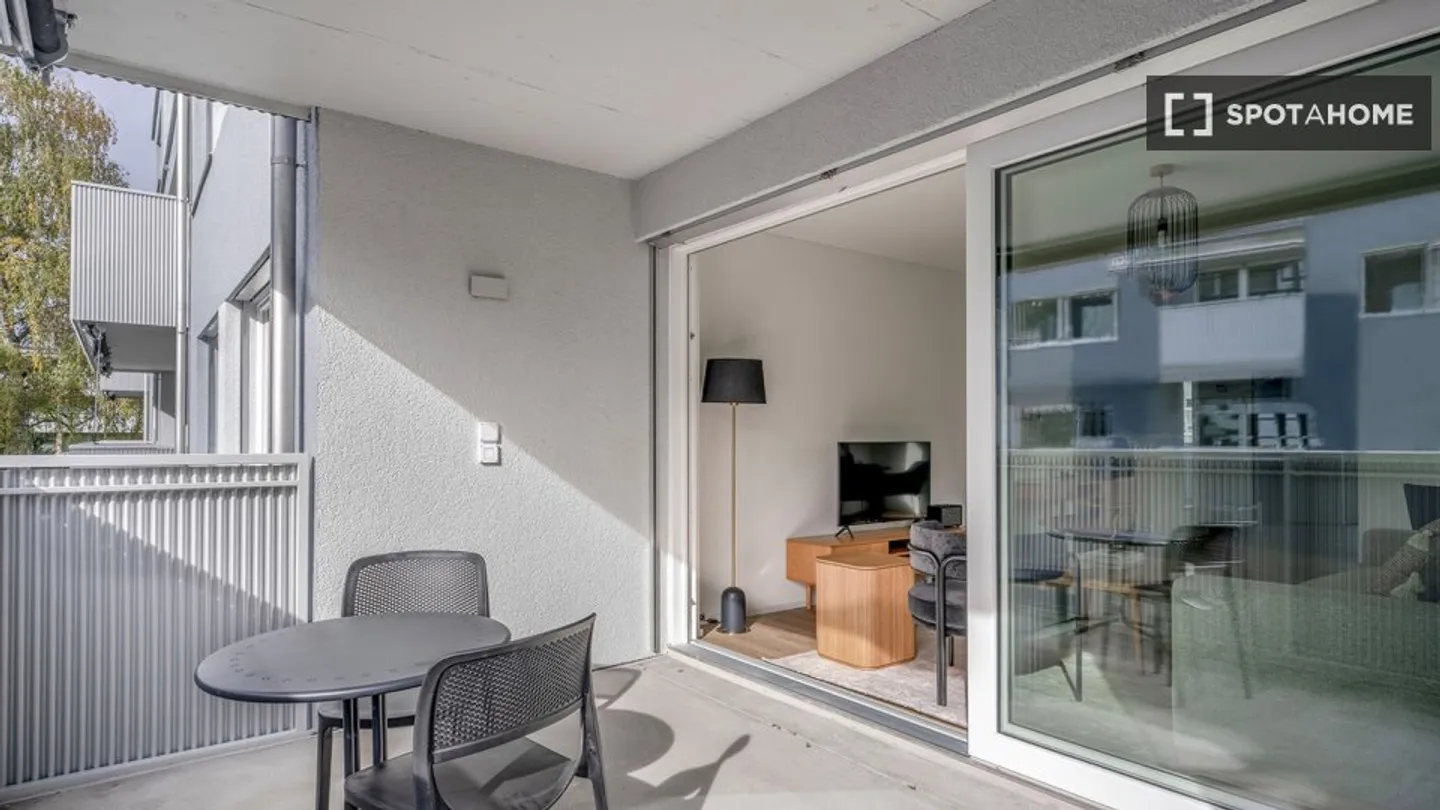 Entdecke, besichtige und miete dein neues Zuhause online mit vollem Vertrauen. - Foto 5 von 18