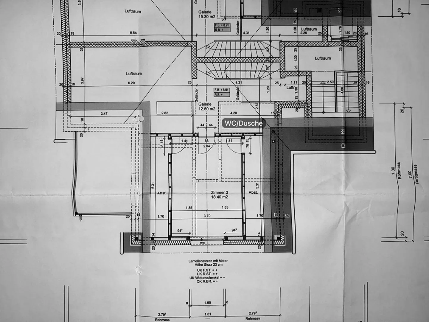 Appartamento duplex 4.5 locali, balcone, 2 posti auto in garage sotterraneo con opzione di ricarica elettrica - Foto 12 di 12