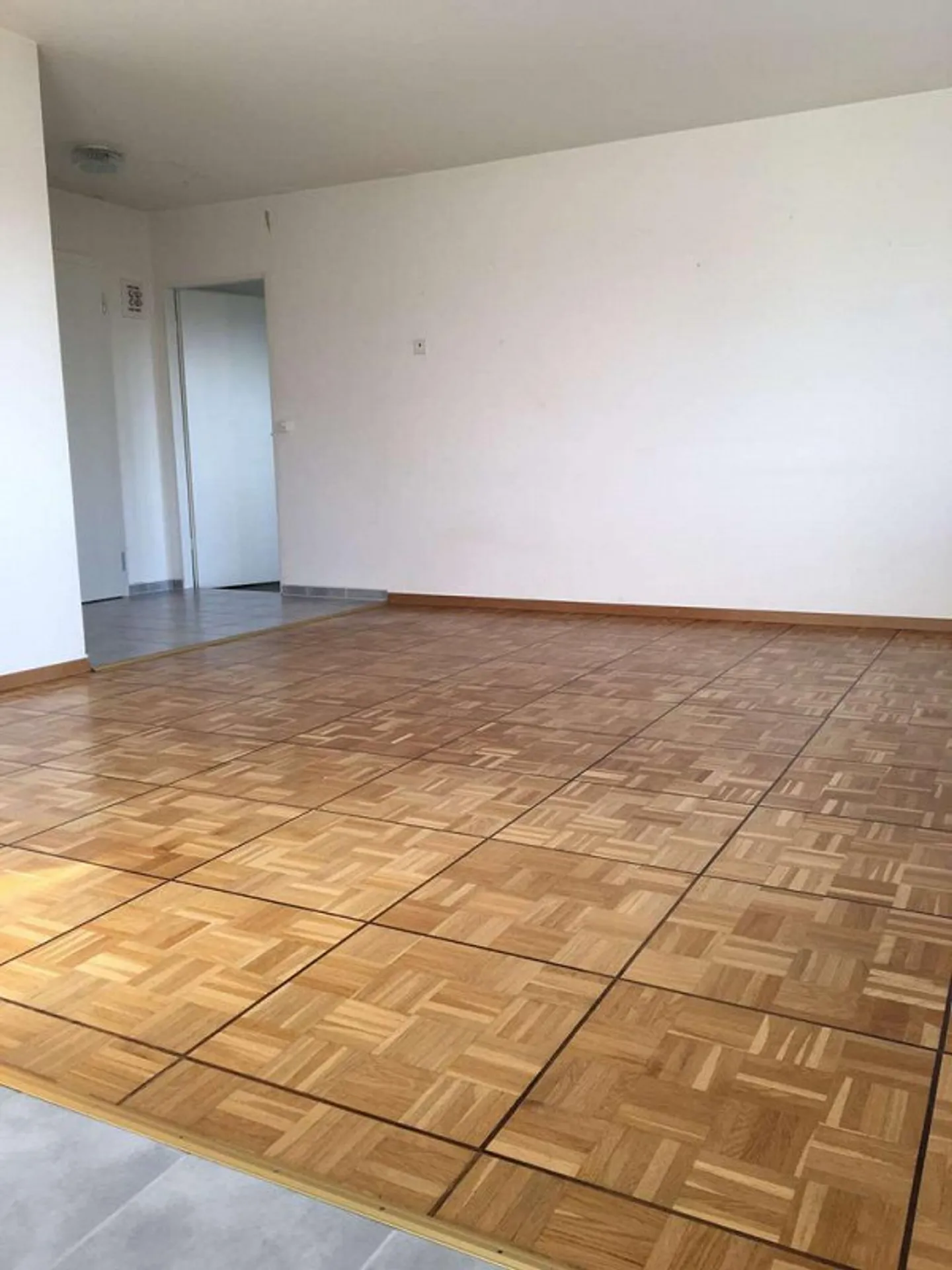 La tua nuova casa a Biberist - spaziosa, luminosa e confortevole - Foto 4 di 7