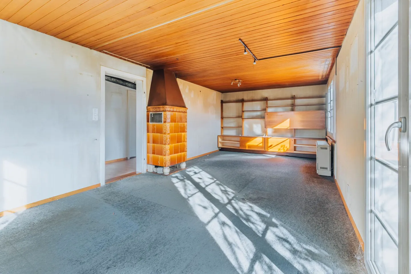 Maison individuelle avec atelier et garage - Photo 5 sur 12