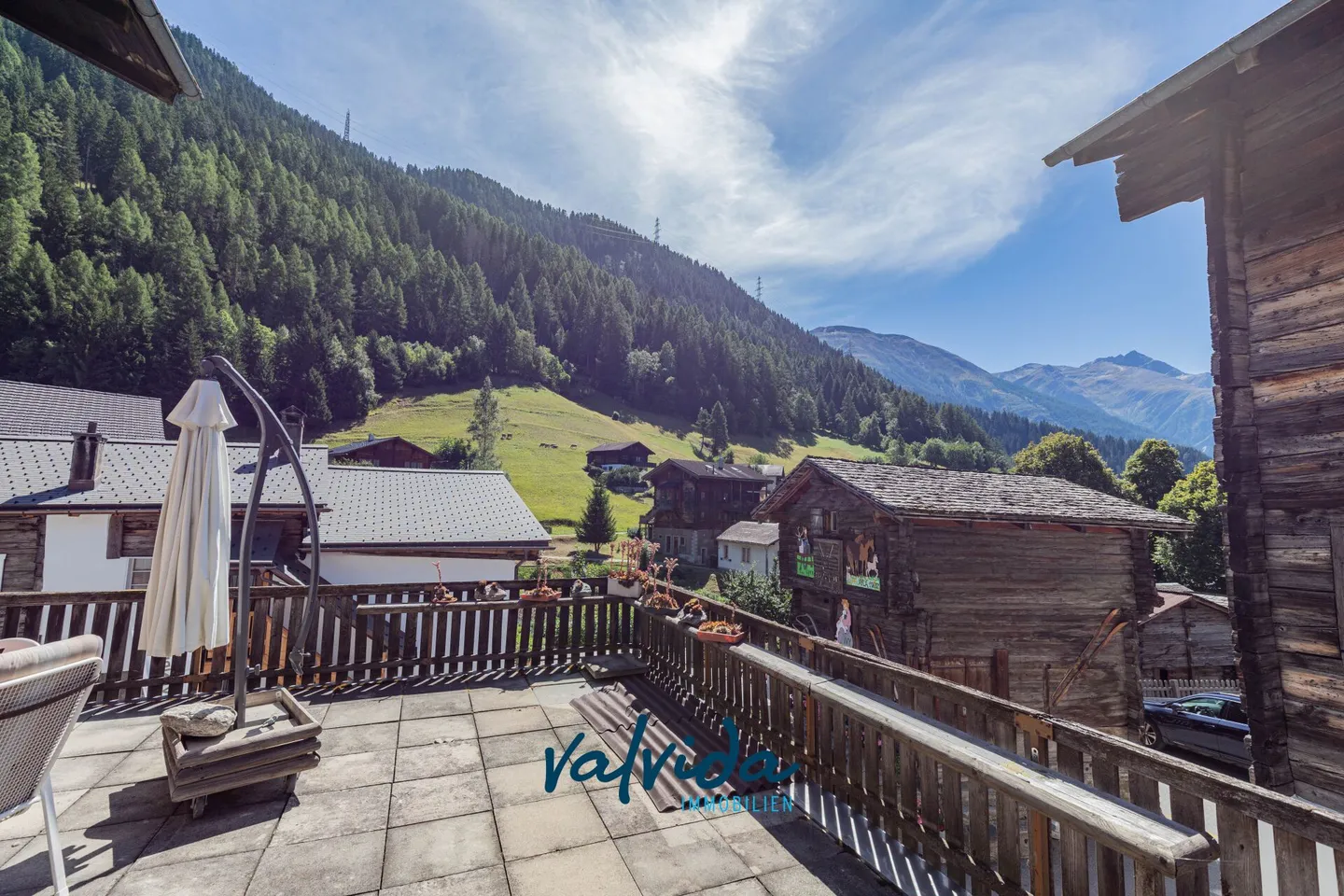 Unità residenziale affascinante con 3 appartamenti in una posizione idilliaca di Ernen - Foto 14 di 14