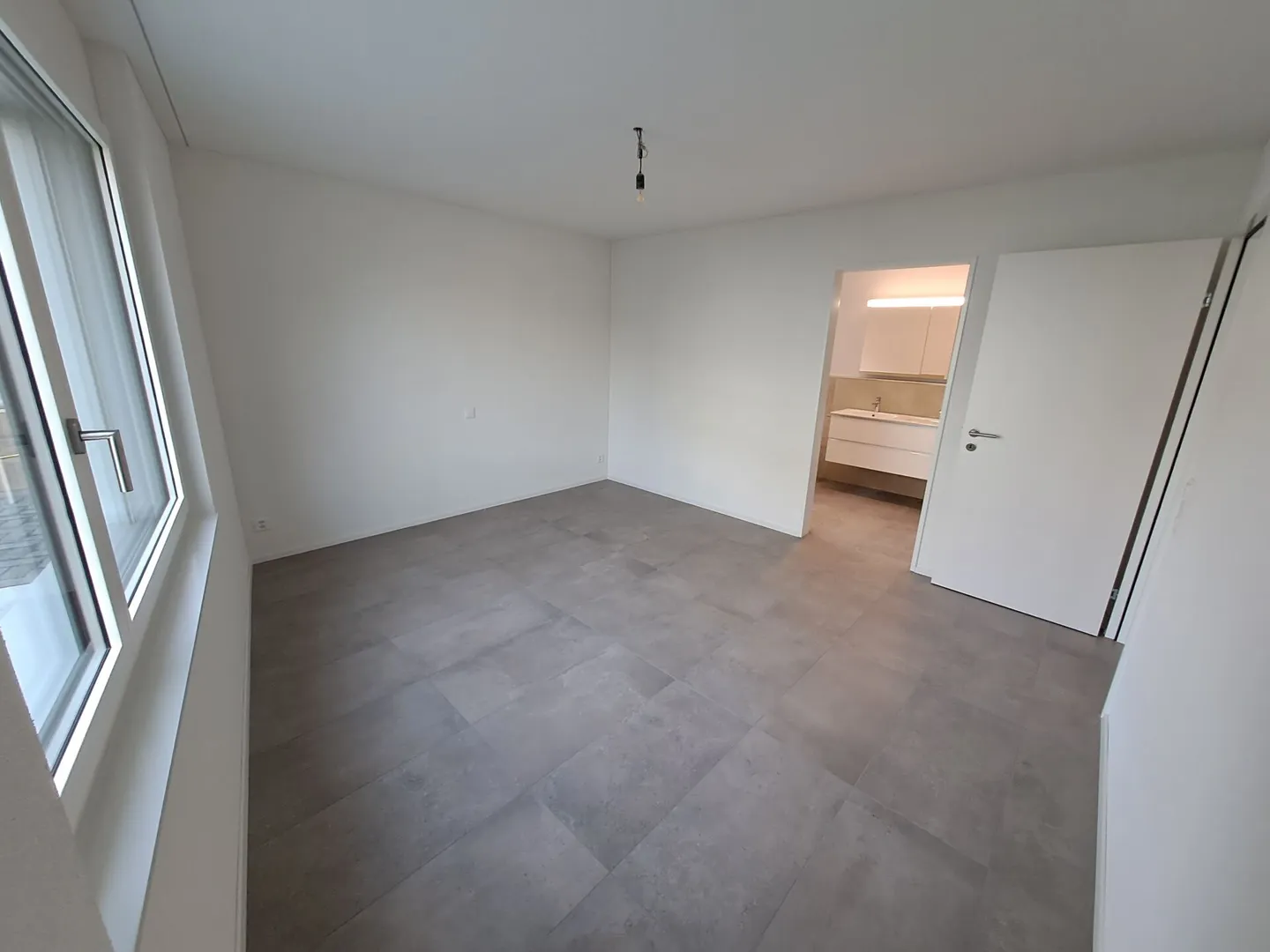 4.5-room apartment with beautiful view! - Photo 8 of 10