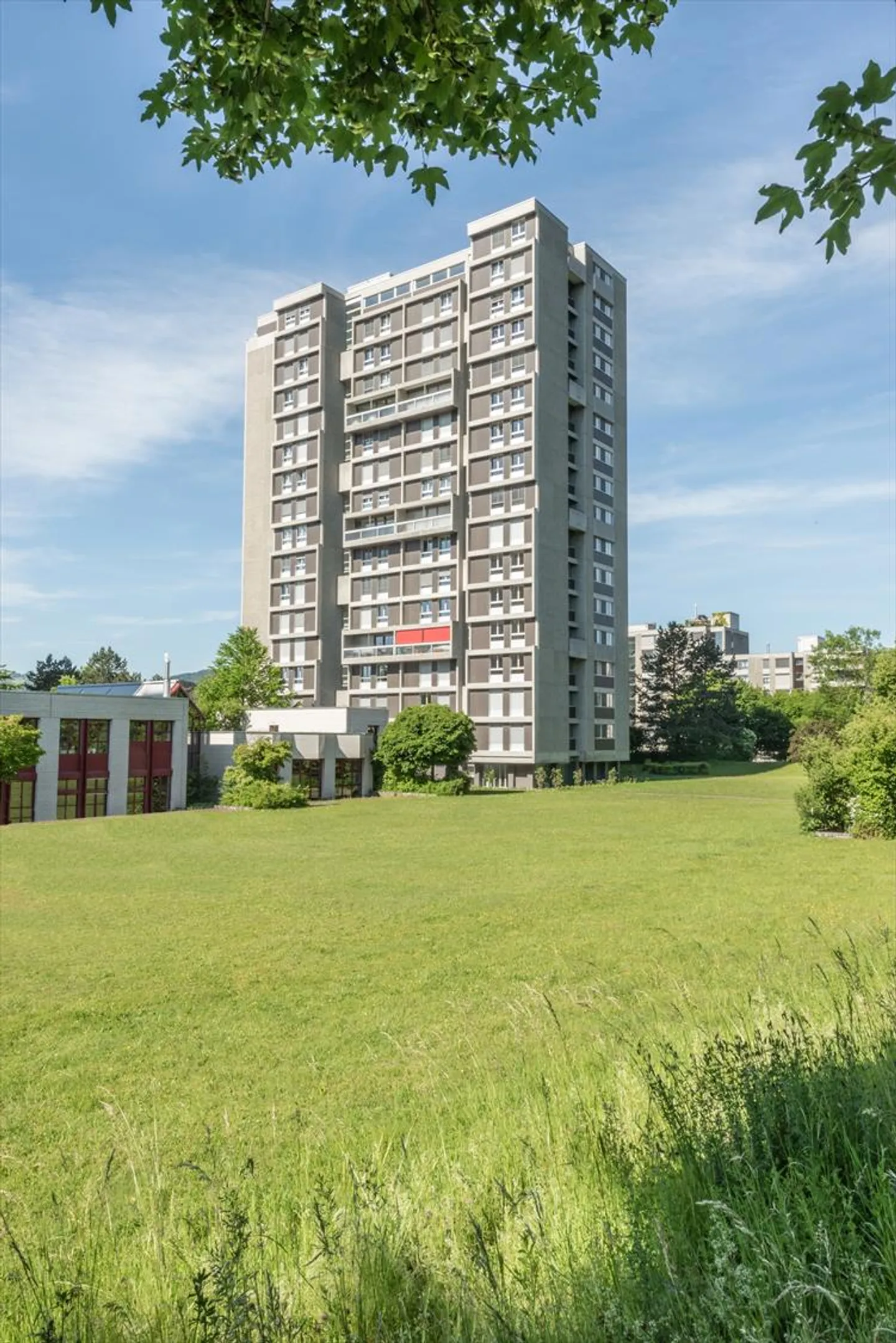 Super Aussicht auf Gurten und die Alpen - Foto 1 von 9