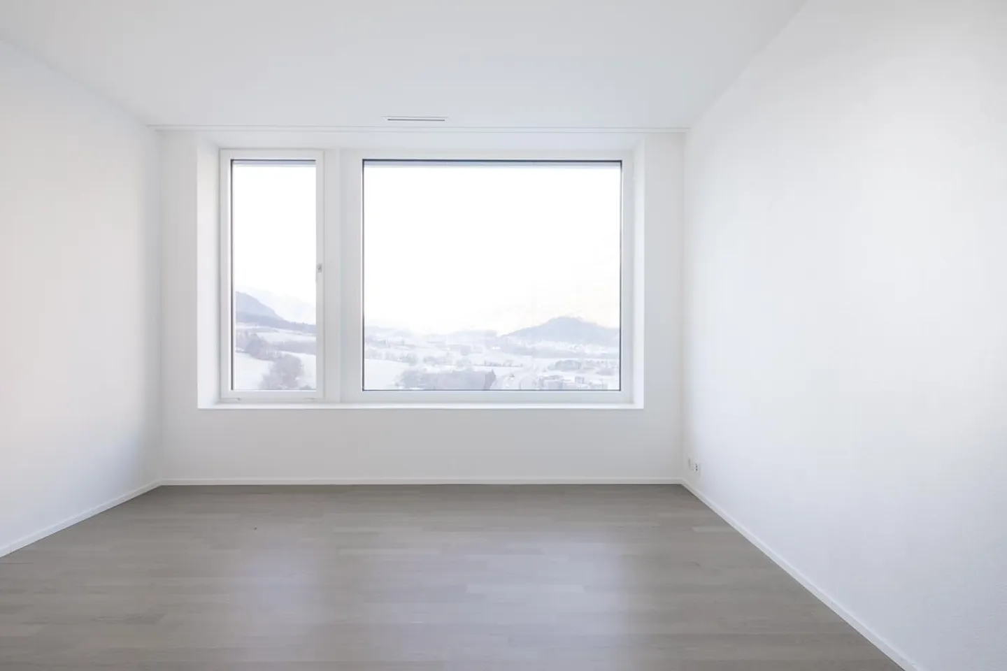 Appartamento soleggiato di 3,5 locali (15° piano) a City West - Foto 5 di 8