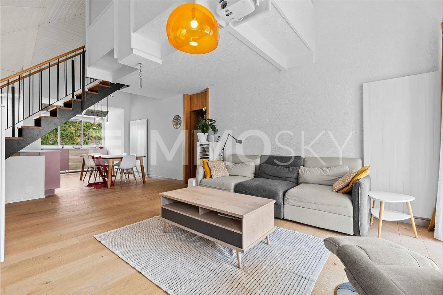 Duplex mit 5.5 Zimmern in Sion (Gravelone-Gebiet) - Foto 3 von 5