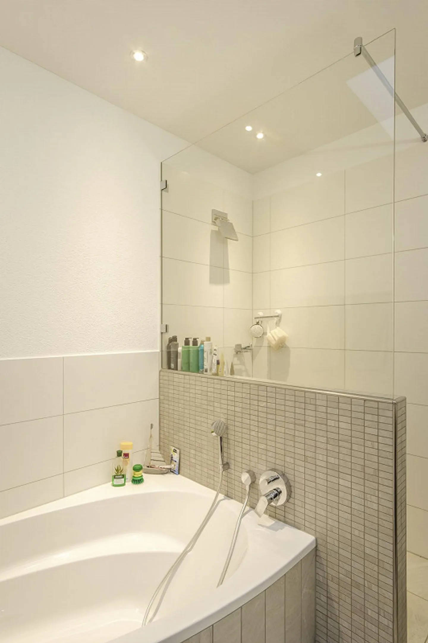 Esclusivo appartamento attico di 3,5 locali in standard di proprietà con Pilatus... - Foto 7 di 12