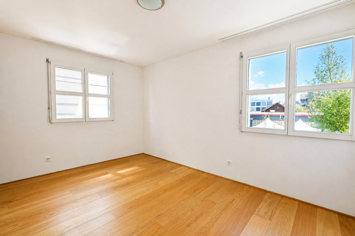 Family-friendly 4.5-room apartment - Photo 6 of 8