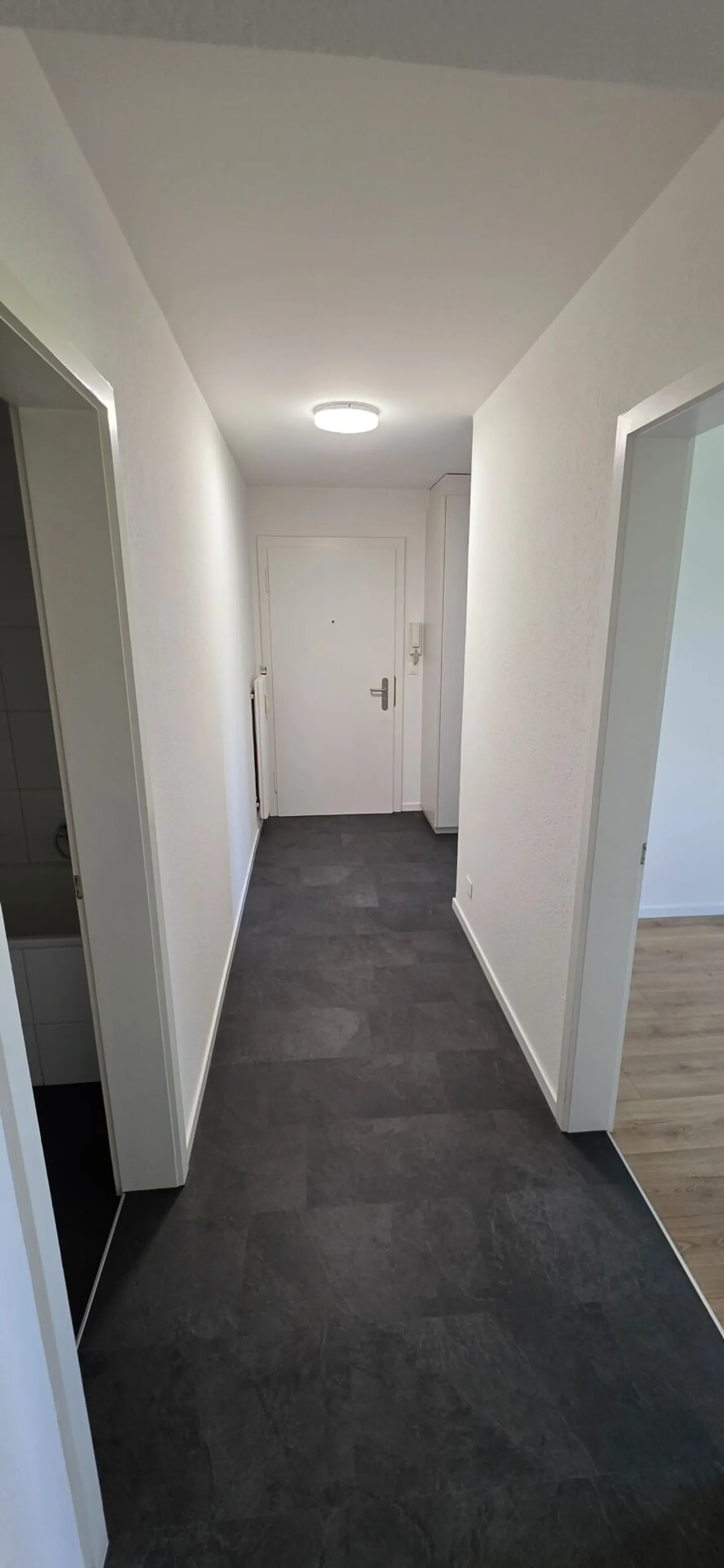 Modernes Apartment in Moosseedorf - Foto 3 von 9