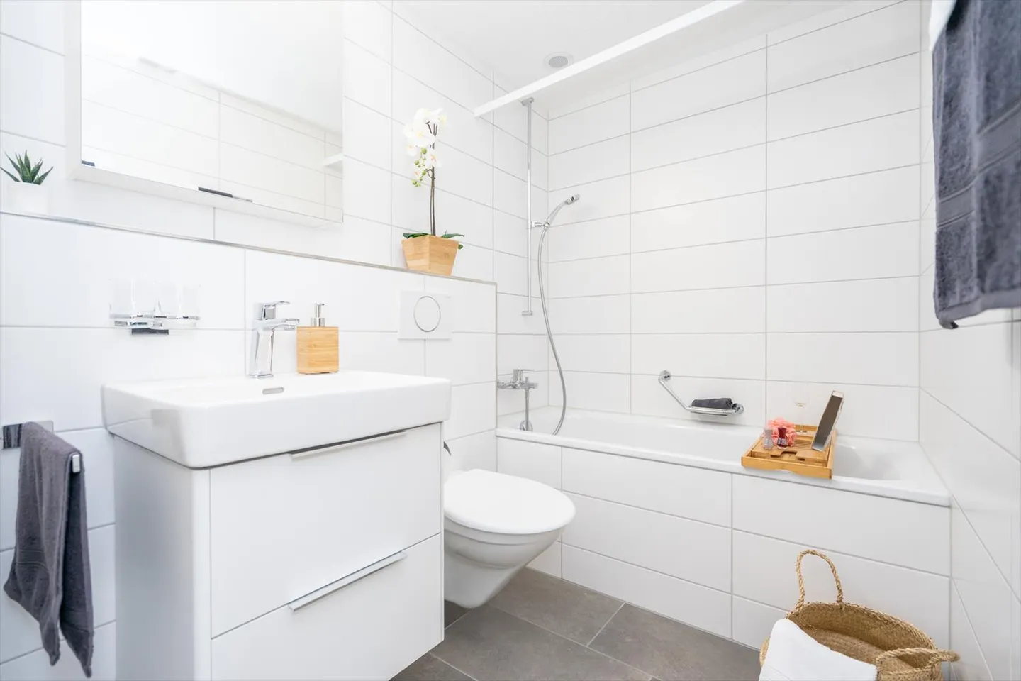 Super Aussicht auf Gurten und die Alpen - Foto 8 von 9