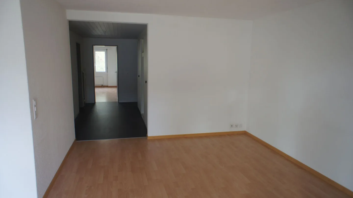 Appartement 3.5 pièces avec vue sur la verdure à Schönbühl à louer ! - Photo 5 sur 8