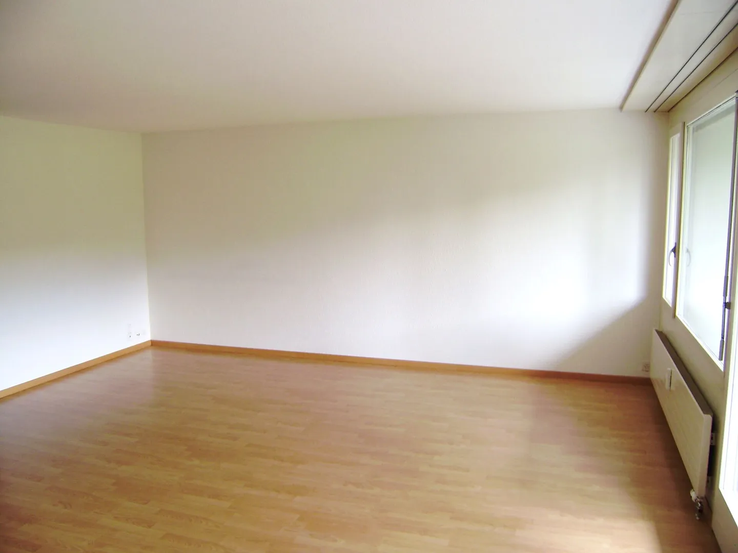 Appartement 3.5 pièces avec vue sur la verdure à Schönbühl à louer ! - Photo 4 sur 8