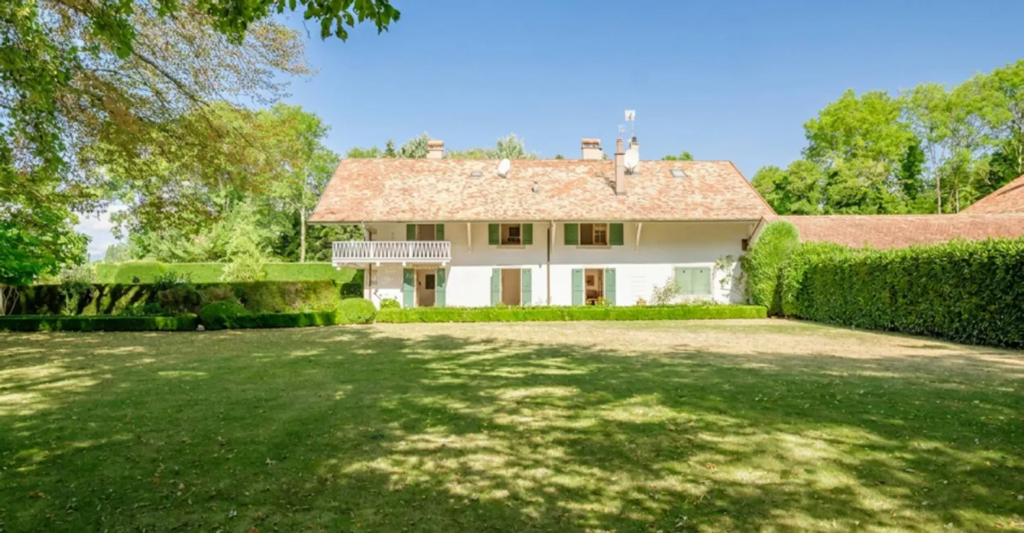 The charm of a family home in the heart of the countryside - Photo 10 of 11