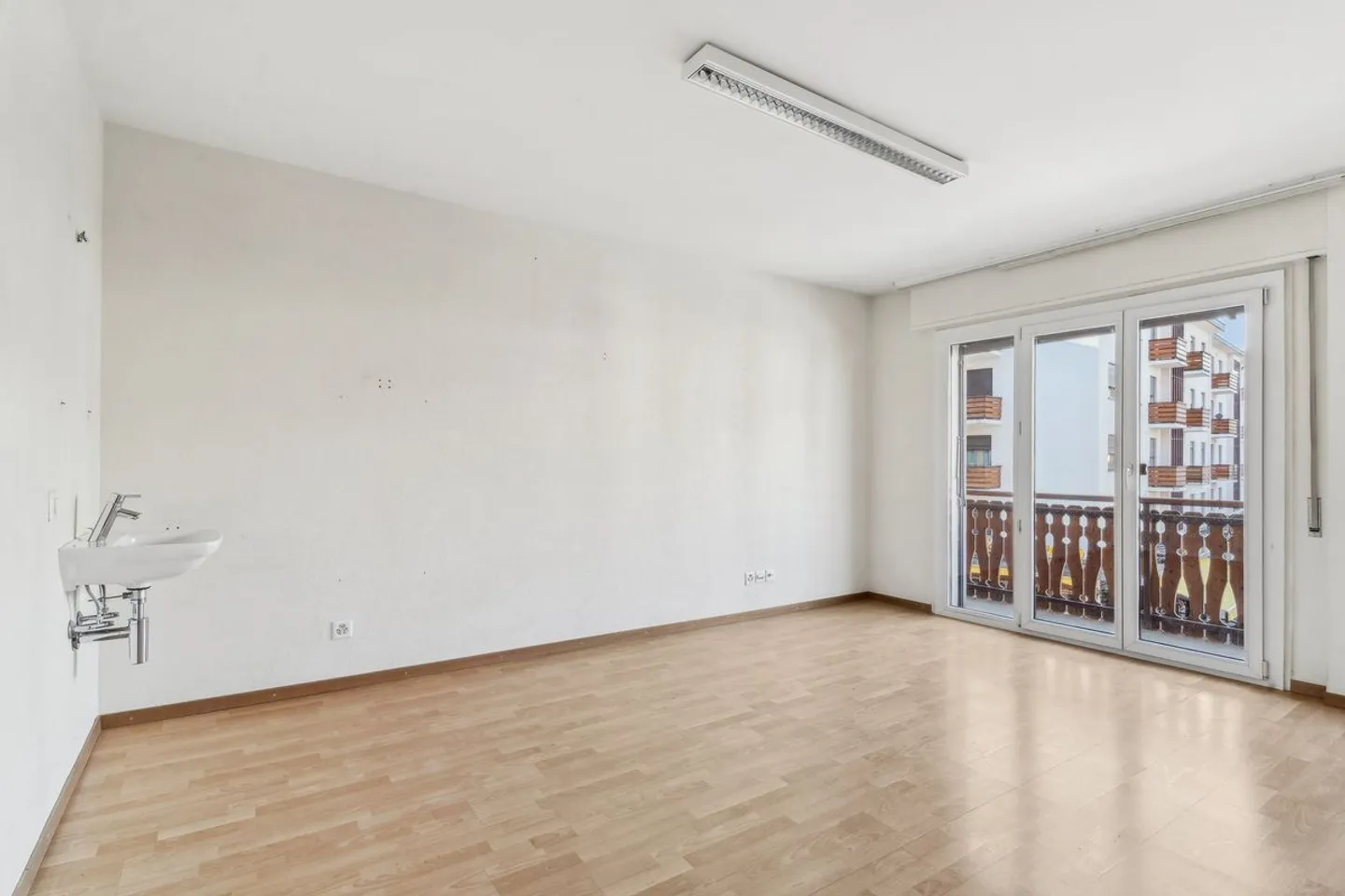 Appartamento in vendita - Foto 4 di 10