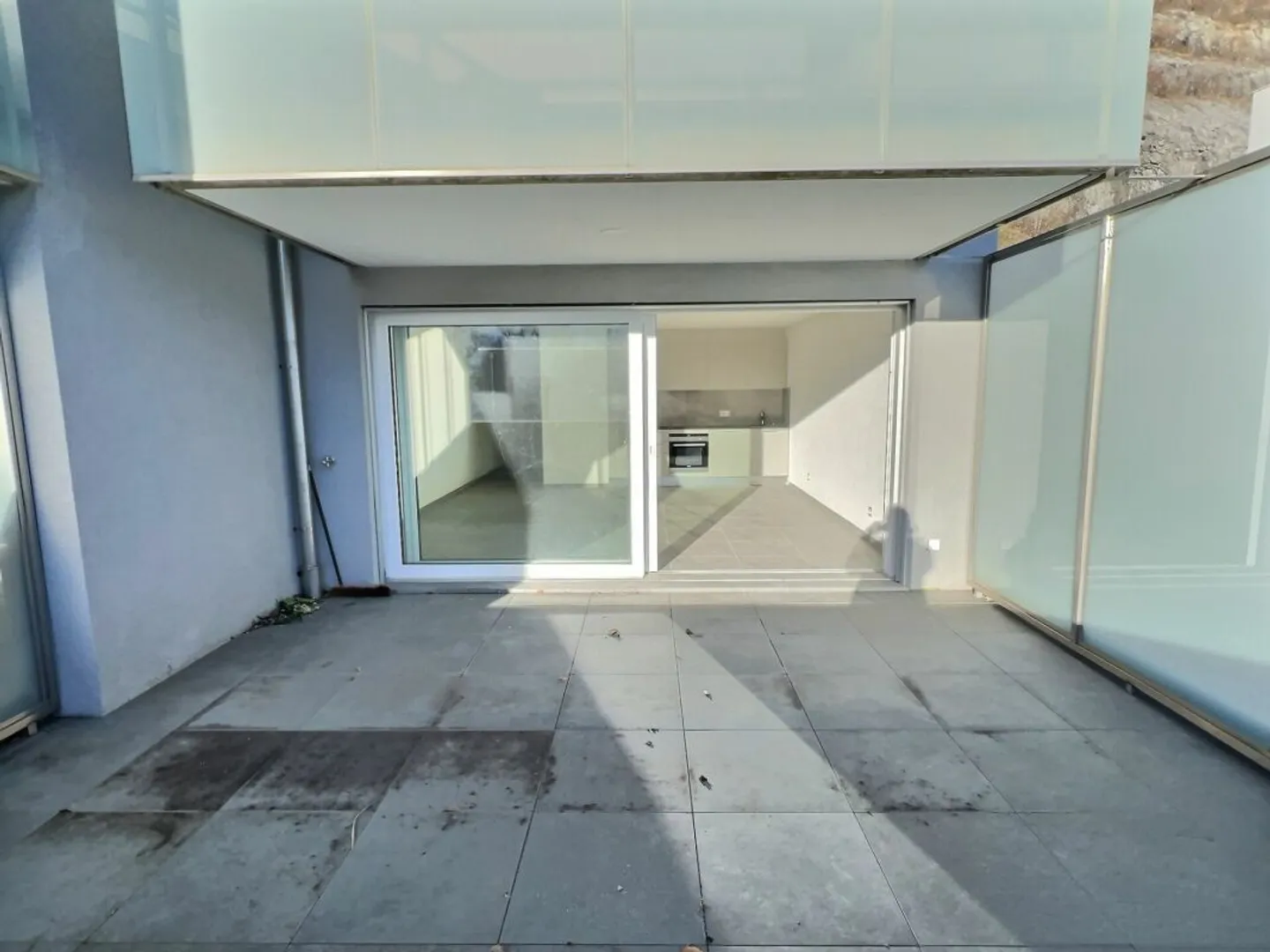 Appartamento di 2,5 stanze al piano terra con grande terrazza - Foto 15 di 16