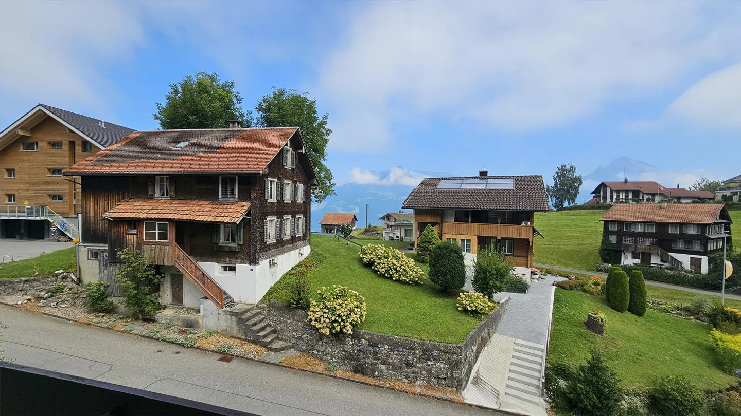 Appartement 1.5 pièces dans un emplacement central avec vue sur la verdure - Photo 7 sur 7