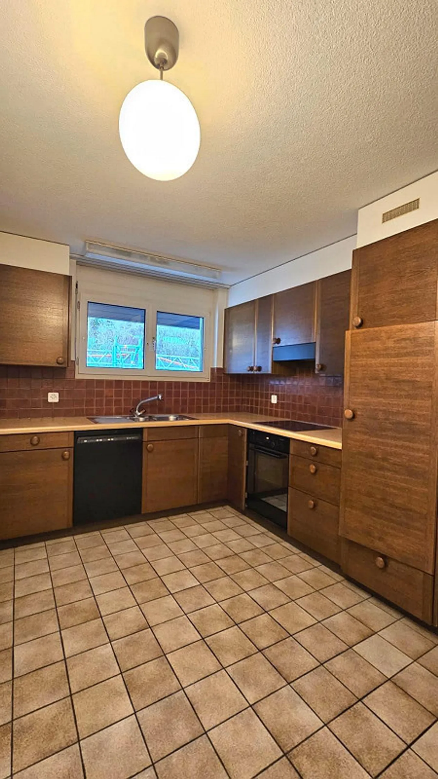 Belle appartement de 3,5 pièces à louer - Photo 9 sur 11