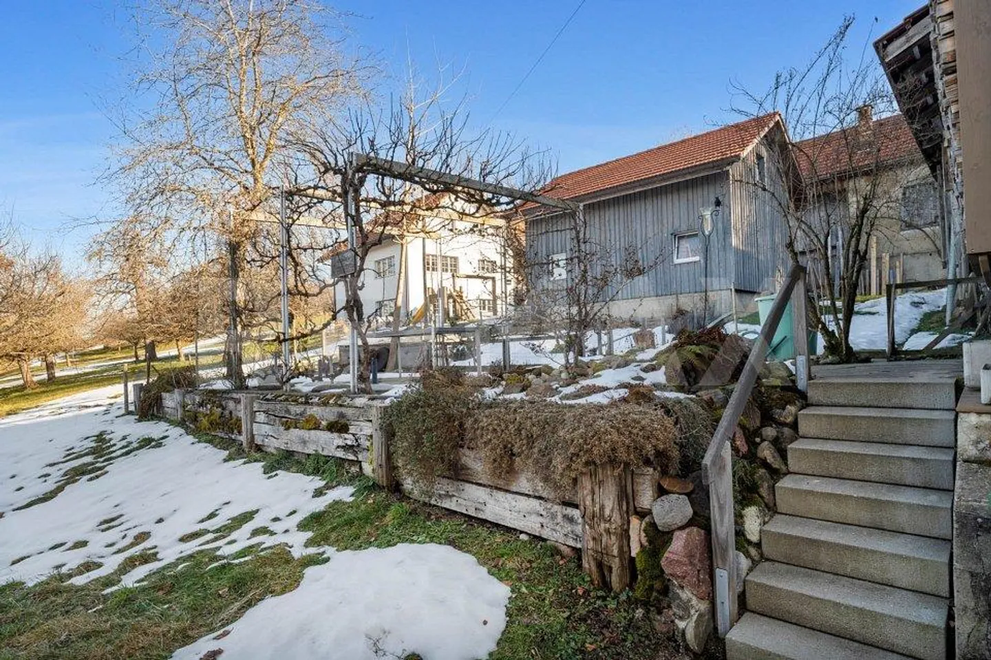 Charmantes Haus in Dürstelen - Foto 4 von 13