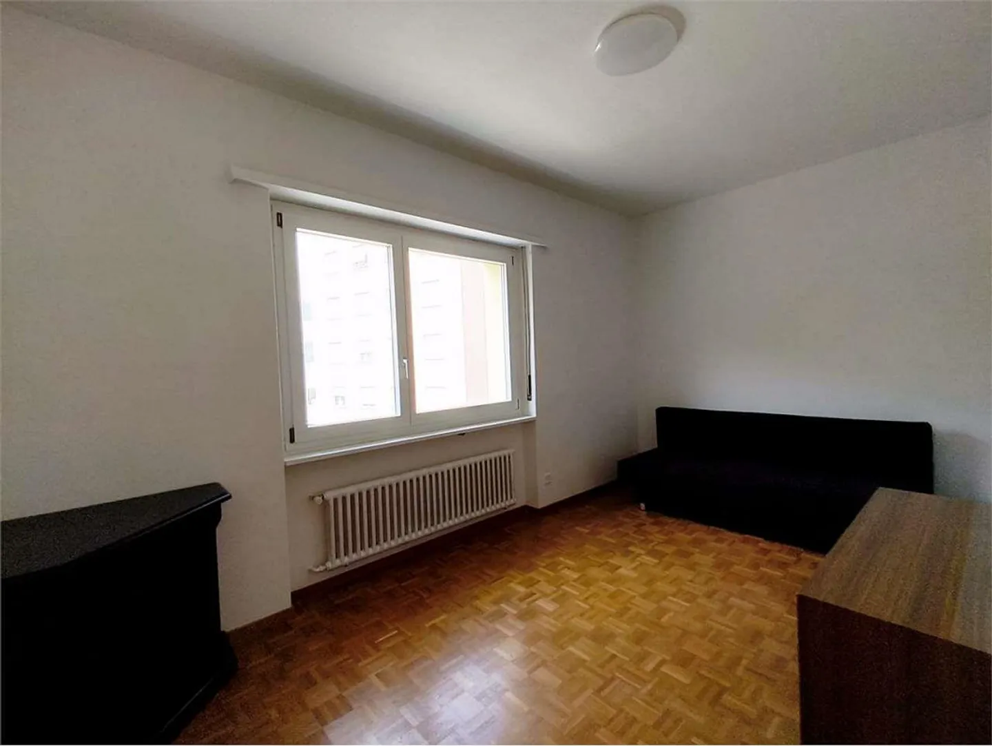 Bellinzona (Via Maestri Comacini) - Geräumige 3.5 Zimmer mit Großem Balkon - Foto 4 von 6