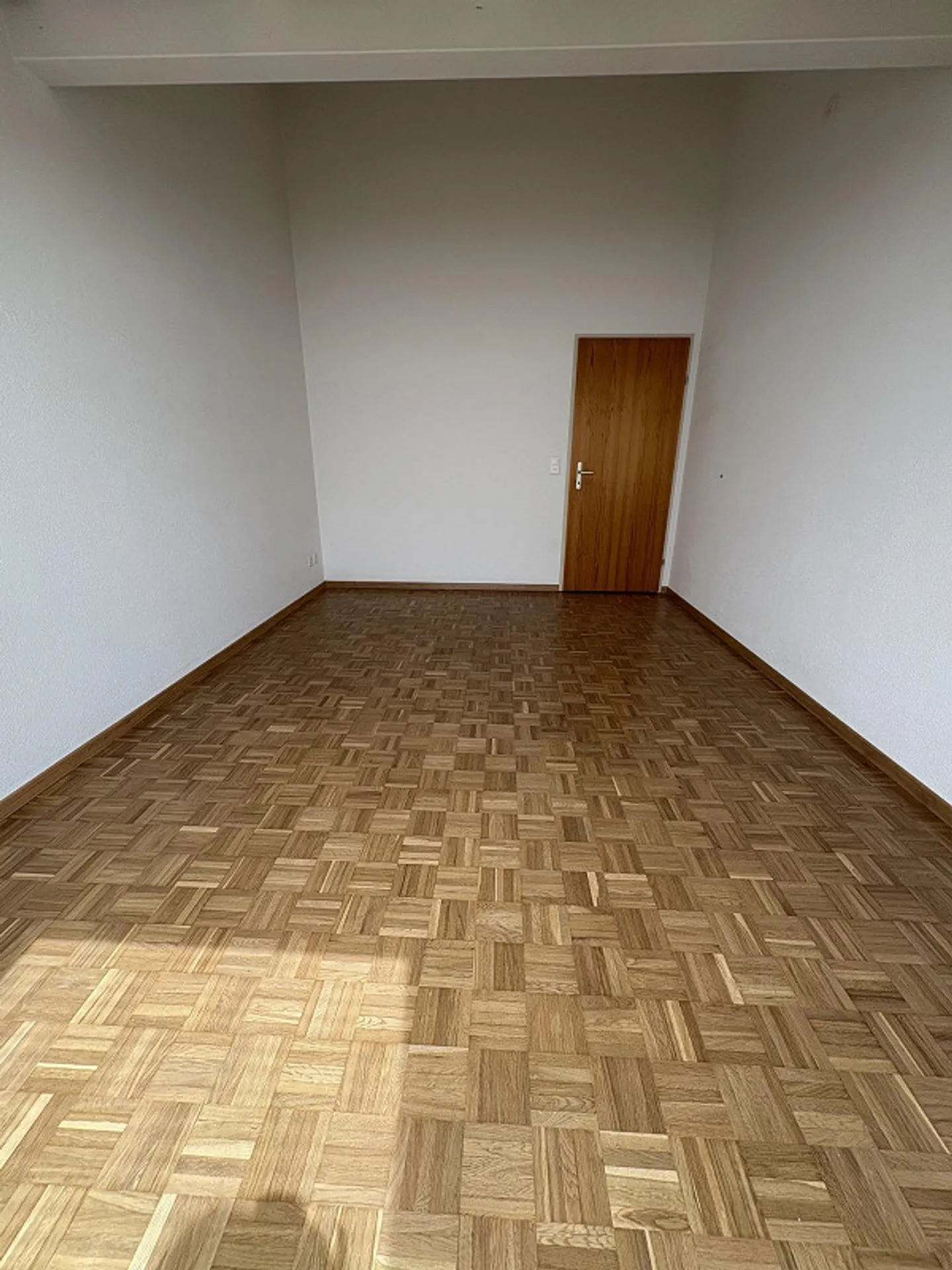 4.5 Maisonette apartment for rent in Sevelen - Photo 15 of 19