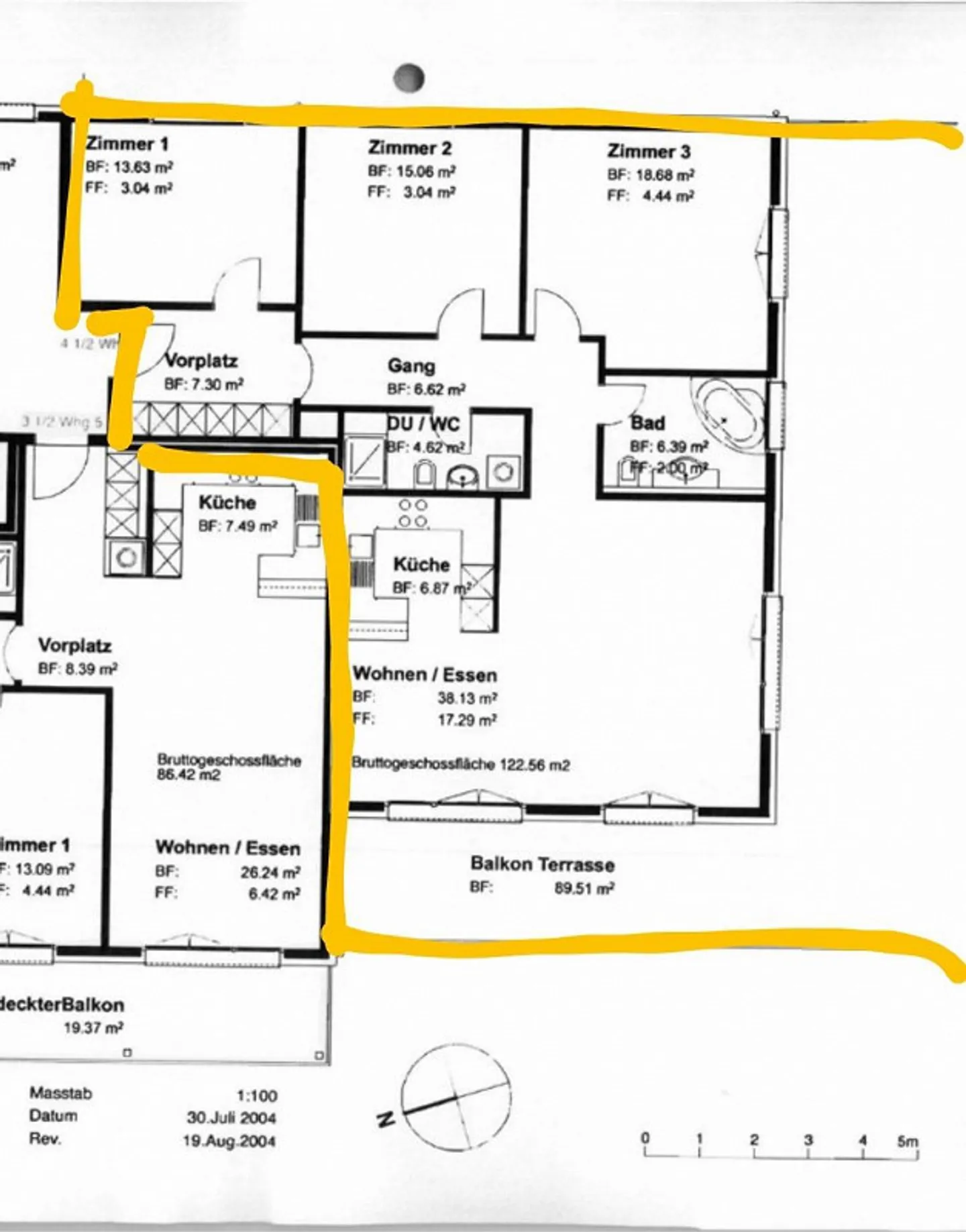 Attractive and freshly painted apartment with large balcony - Photo 9 of 9