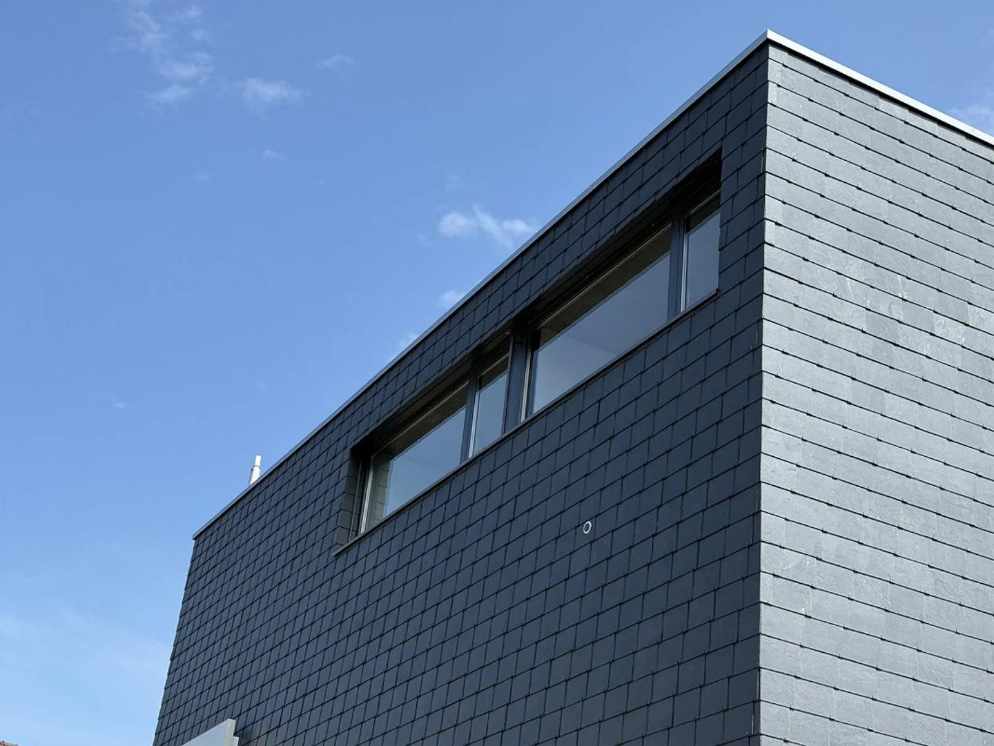 3 1/2 Zimmer Atttikawohnung im Loftcharakter mit gedeckter Terrasse - Foto 2 von 29