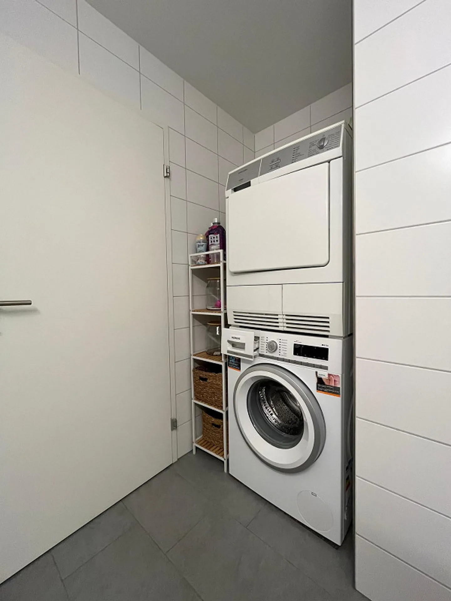 Moderno appartamento 3.5 stanze a Rütihof, Baden - Confortevole e ideale - Foto 8 di 9