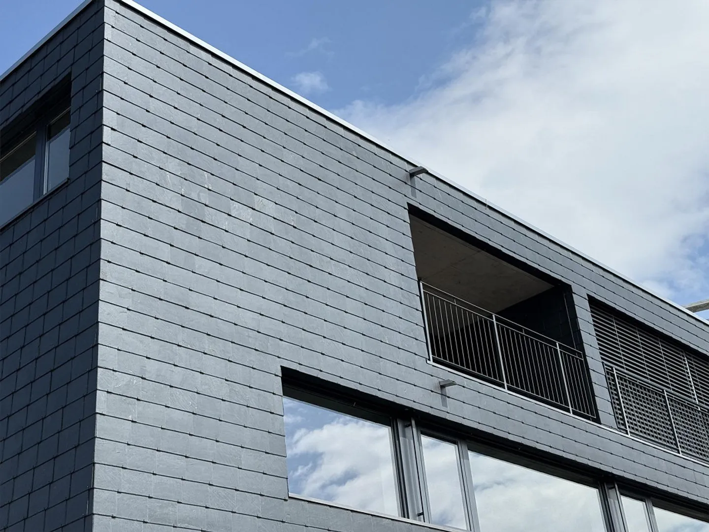 3 1/2 Zimmer Atttikawohnung im Loftcharakter mit gedeckter Terrasse - Foto 4 von 29
