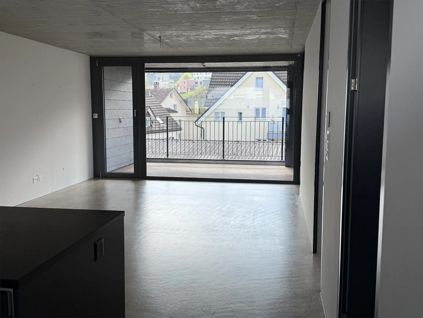 3 1/2 Zimmer Atttikawohnung im Loftcharakter mit gedeckter Terrasse - Foto 8 von 29