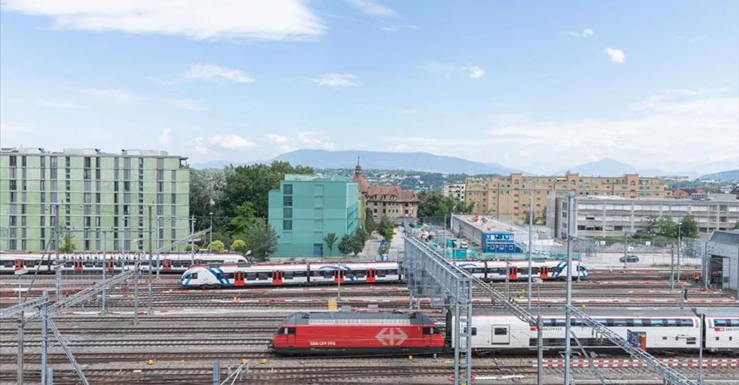 Office space for rent - Photo 2 of 5