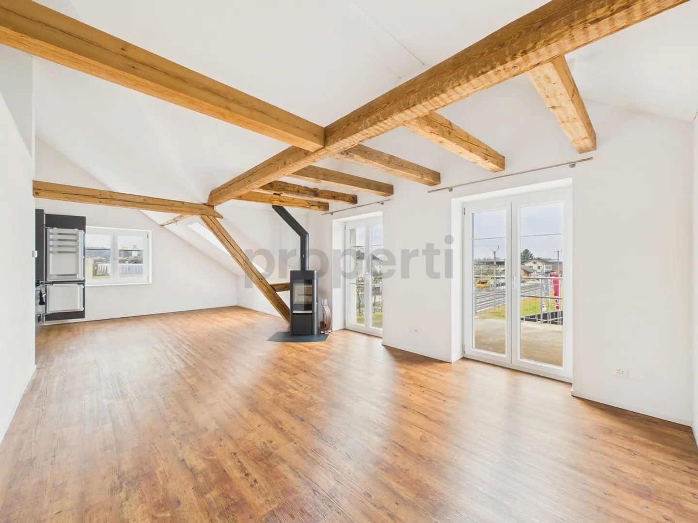 Helle 4.5-Zimmer-Penthouse mit Balkon - Foto 1 von 10