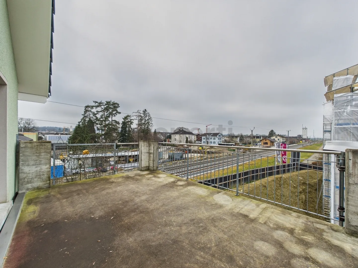 Helle 4.5-Zimmer-Penthouse mit Balkon - Foto 9 von 10