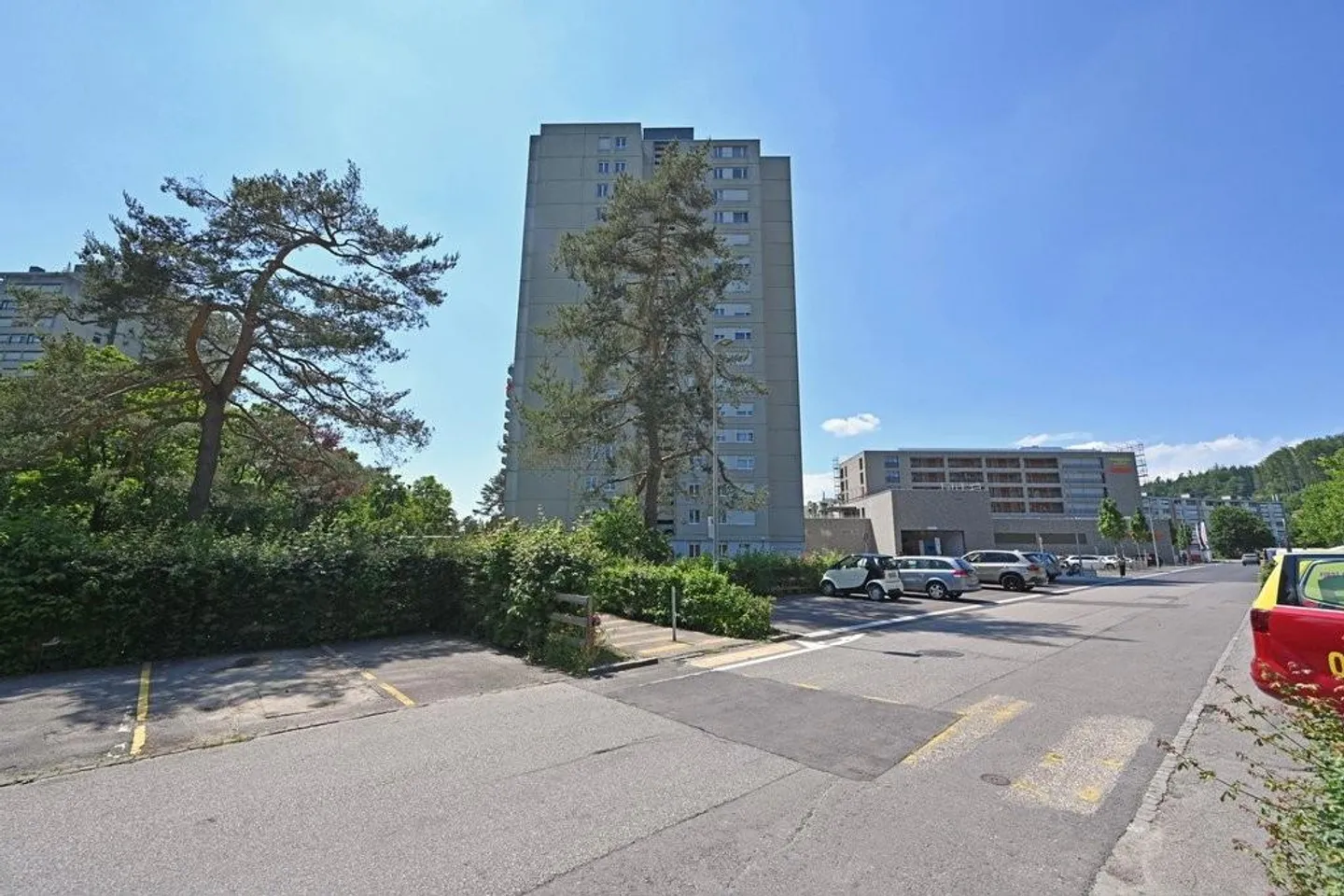 Parking space sought in Hinterkappelen? - Photo 2 of 2