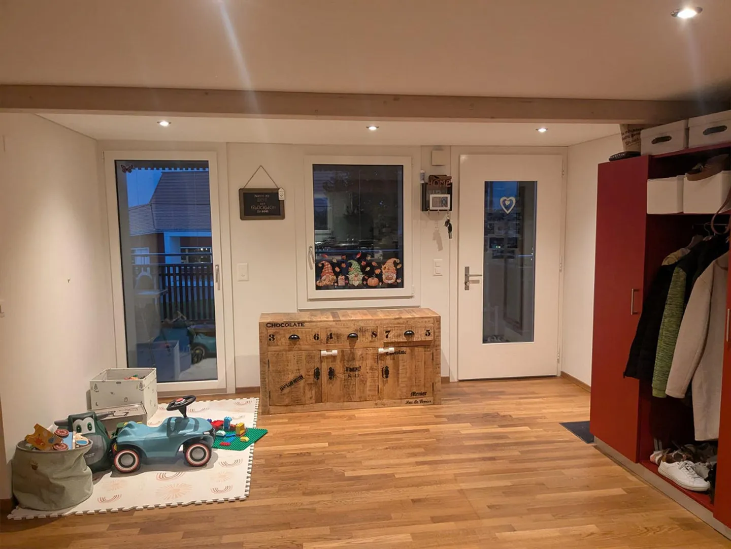 Bellissimo appartamento di 4,5 stanze con vista sulle montagne - Foto 2 di 9