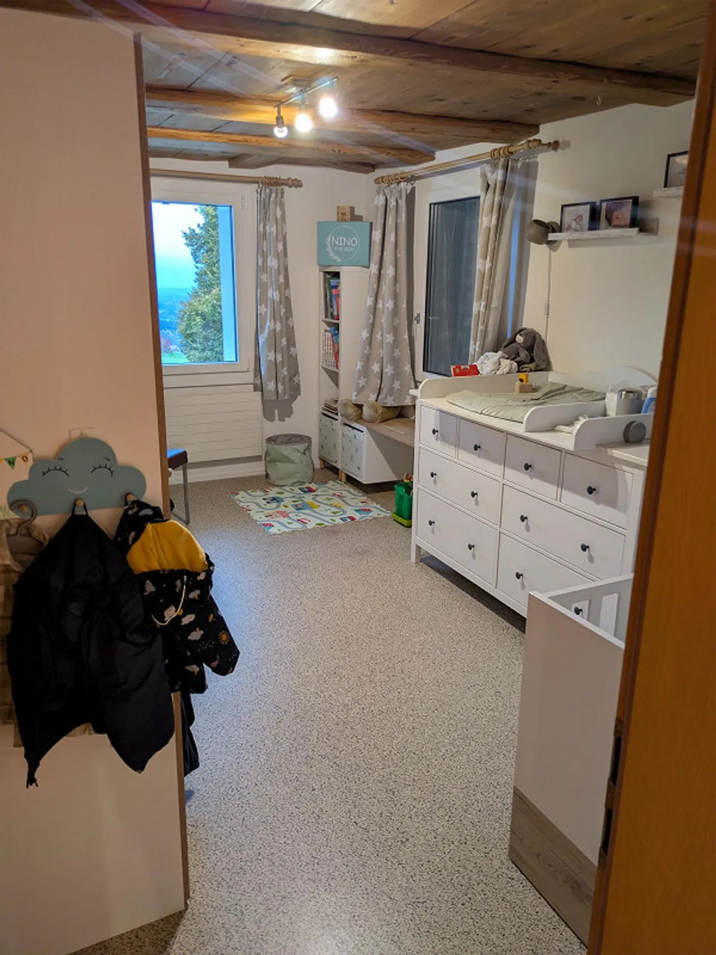 Bellissimo appartamento di 4,5 stanze con vista sulle montagne - Foto 7 di 9