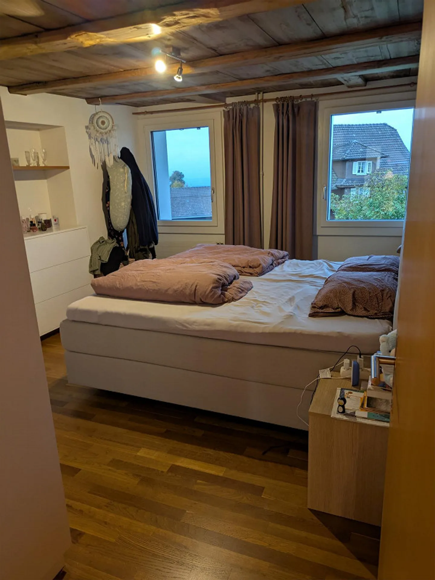 Bellissimo appartamento di 4,5 stanze con vista sulle montagne - Foto 8 di 9