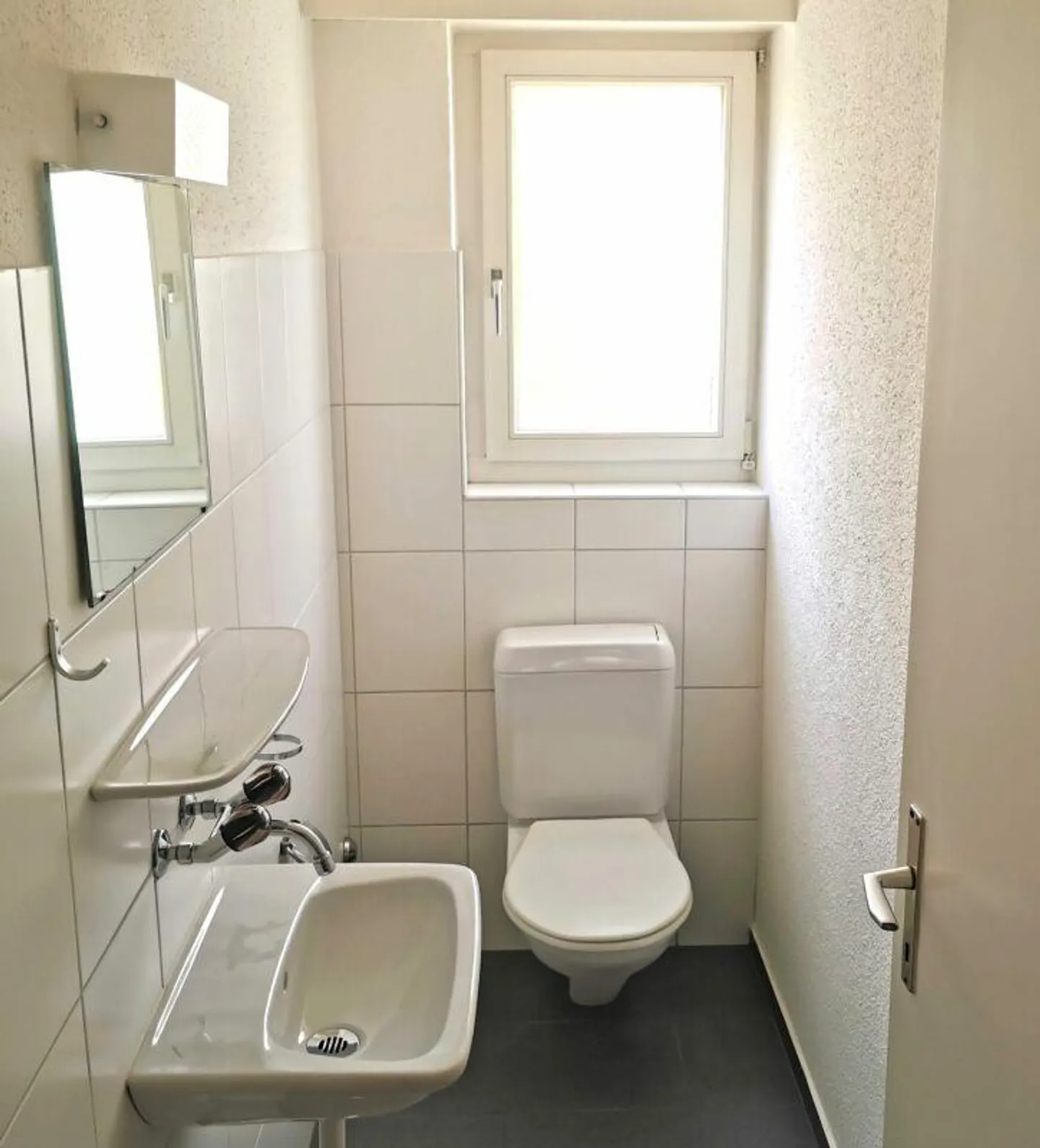 Your new chapter begins in Degersheim - Photo 3 of 8