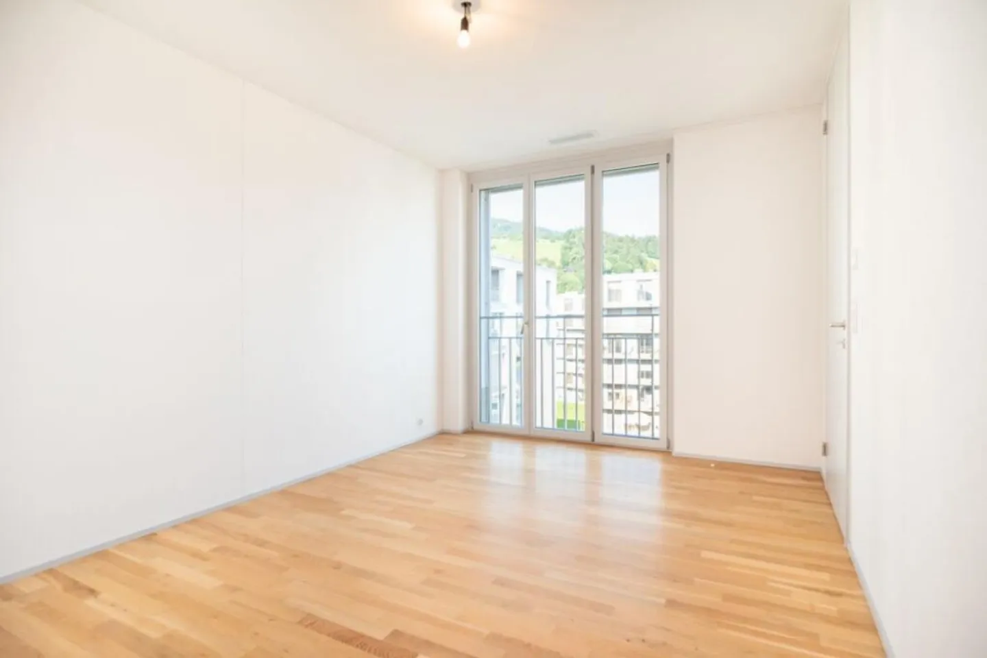 Nachhaltige Wohnung in Luzern - Foto 3 von 8