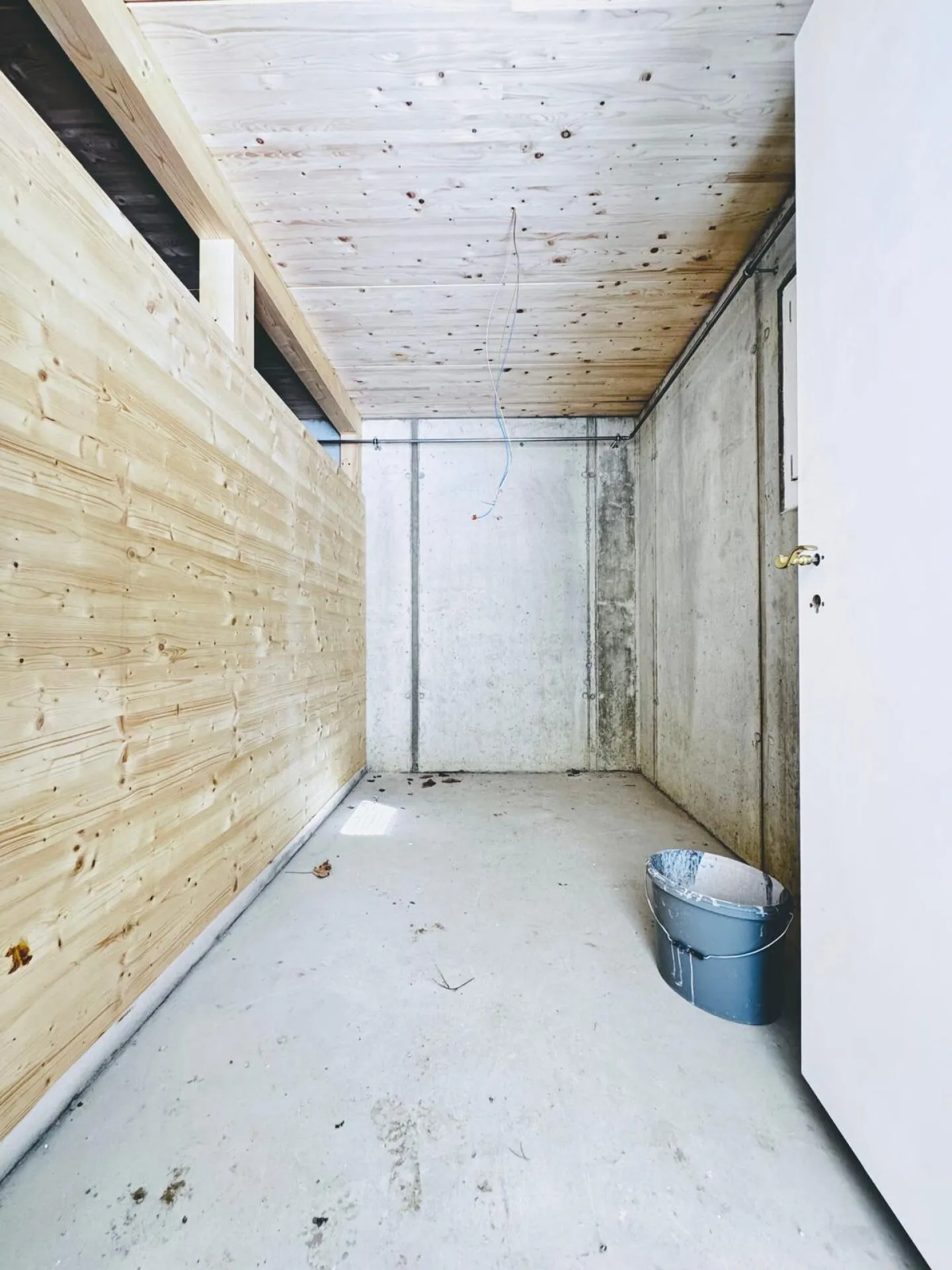 Maison individuelle de 4,5 pièces de haute qualité - Jardin avec vue dégagée, Carport + places de parking, 3 salles de bain - Photo 18 sur 31